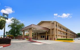 Days Inn Pensacola North